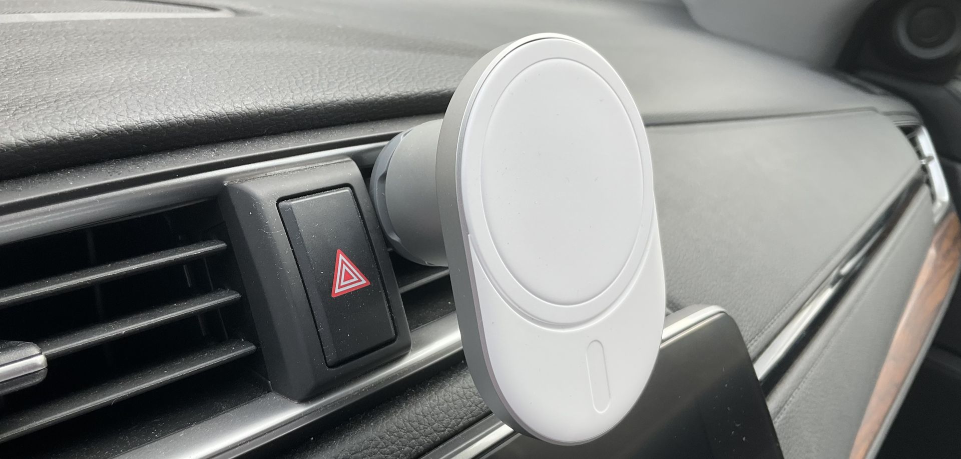 Belkin BoostCharge Pro Wireless Car Charger with MagSafe review Power