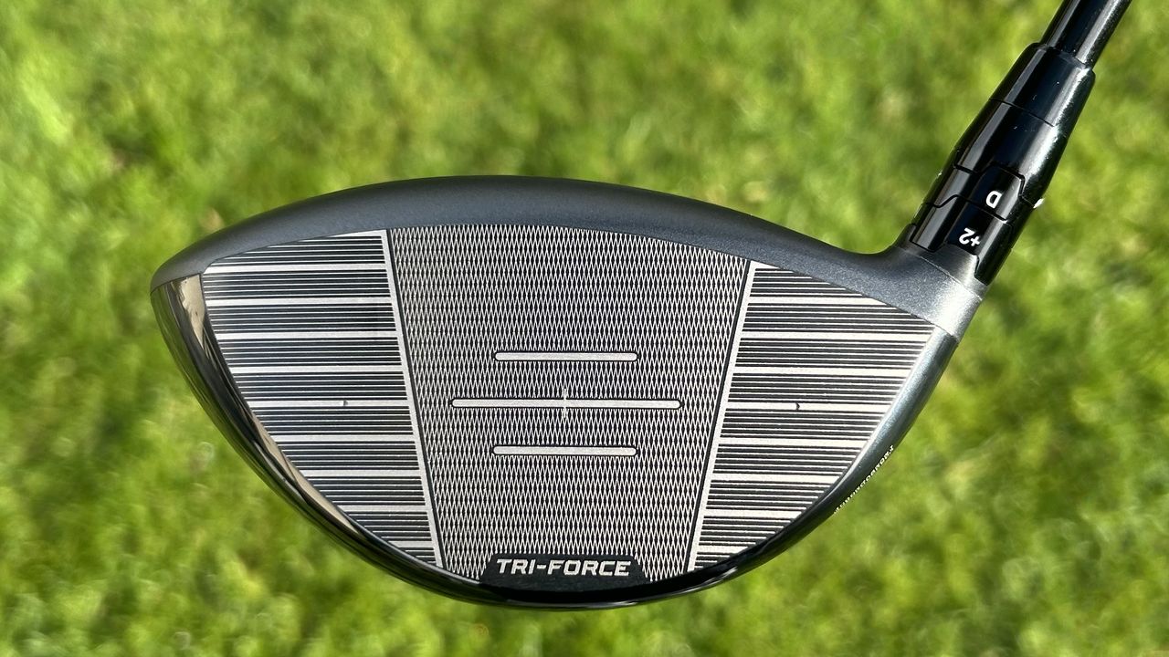 Photo of the Callaway Quantum Triple Diamond Driver face