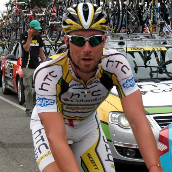 Bernard Eisel lined up late