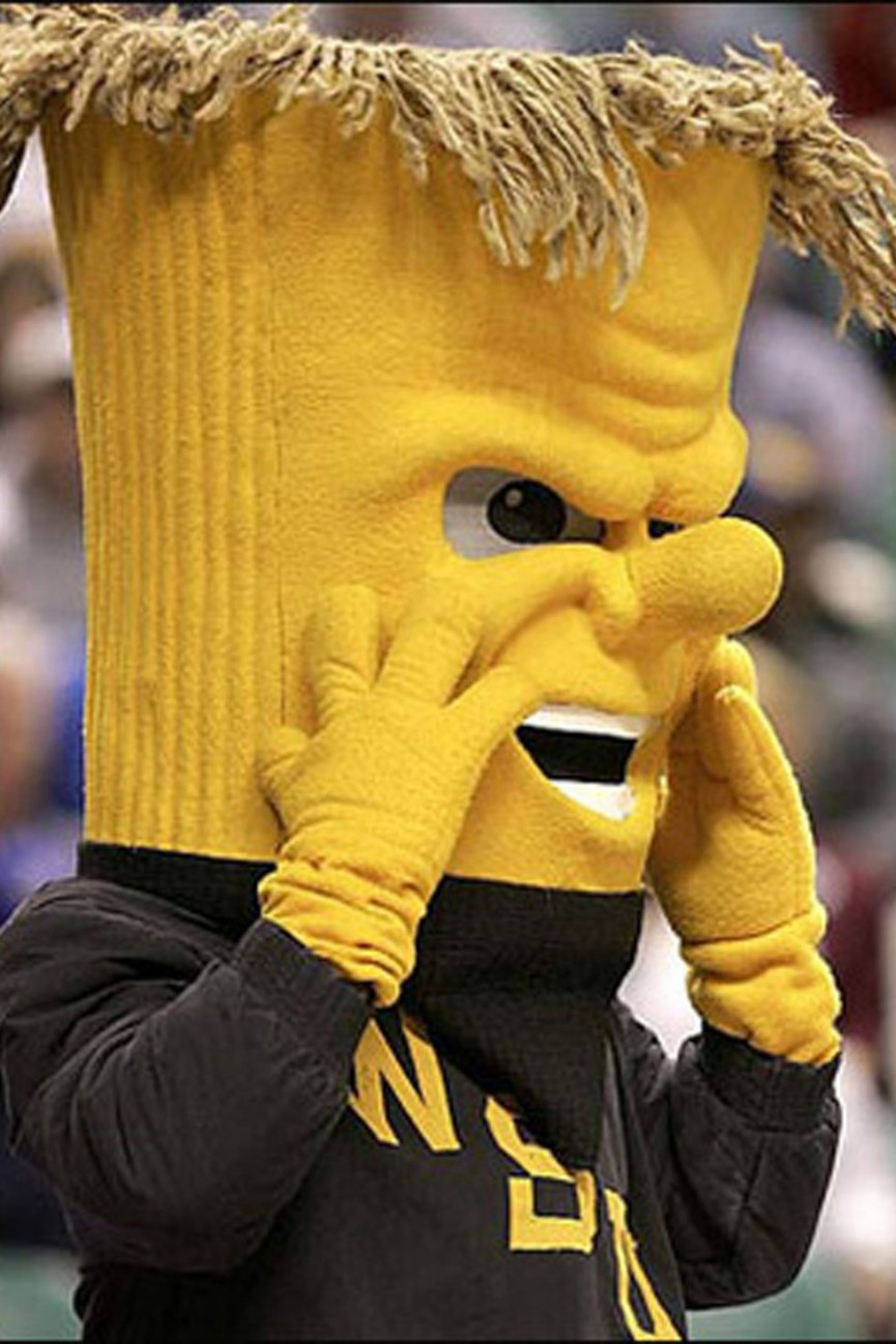 the-30-worst-sports-mascots-23-1556695390-zL8a-column-width-inline.jpg