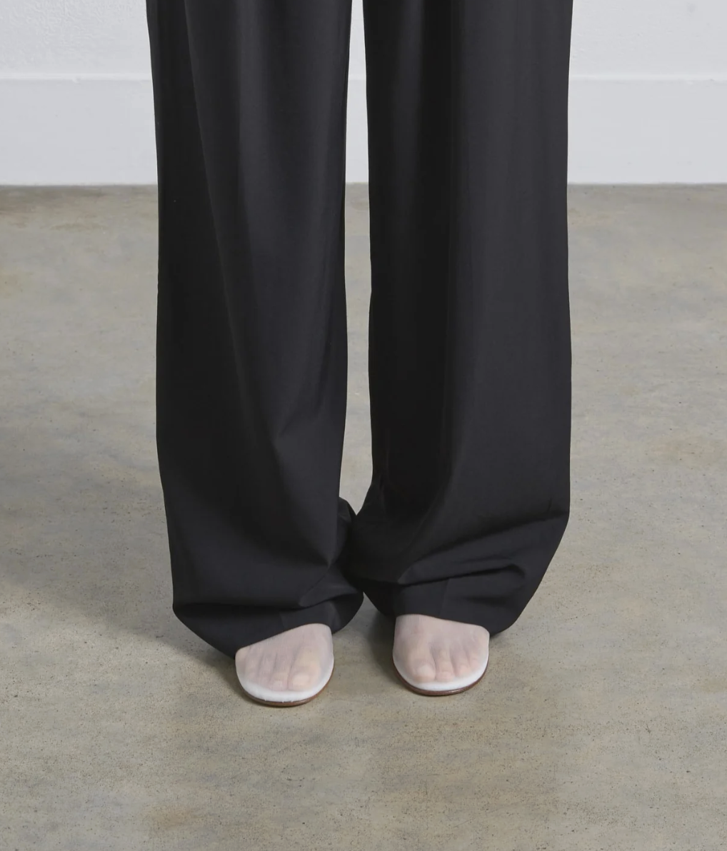 DEAR FRANCES, Balla Mesh