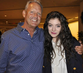 Lorde finally met the man who inspired 'Royals'
