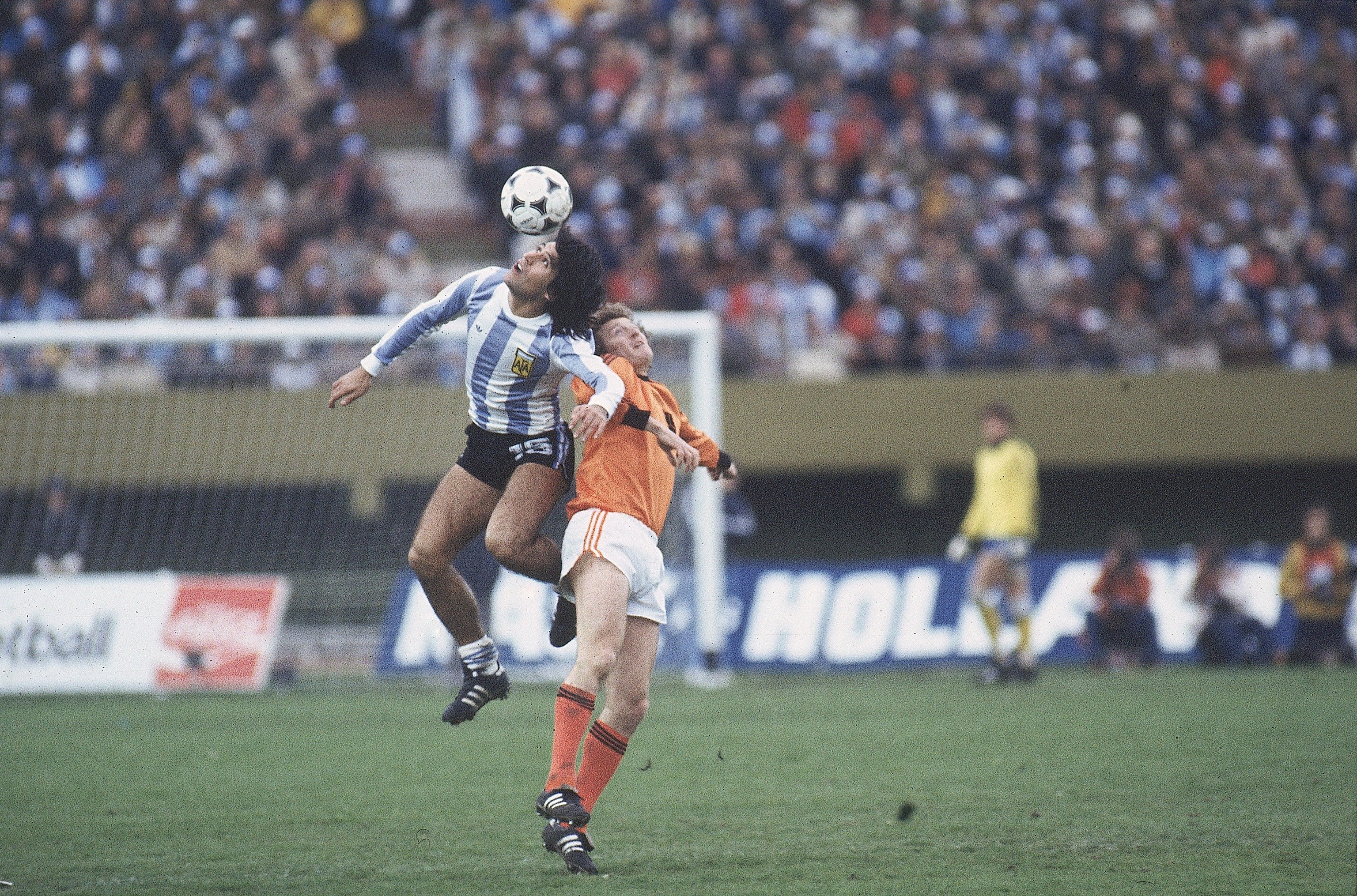 Argentina's Jorge Olguin wins a header in the 1978 World Cup final against the Netherlands.