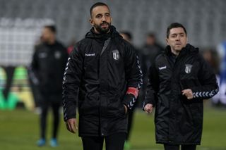Ruben Amorim manager of SC Braga looks on before the start of the Liga NOS match between Belenenses SAD and SC Braga at Estadio Nacional on January 4, 2020 in Oeiras, Portugal. (Photo by Gualter Fatia/Getty Images)