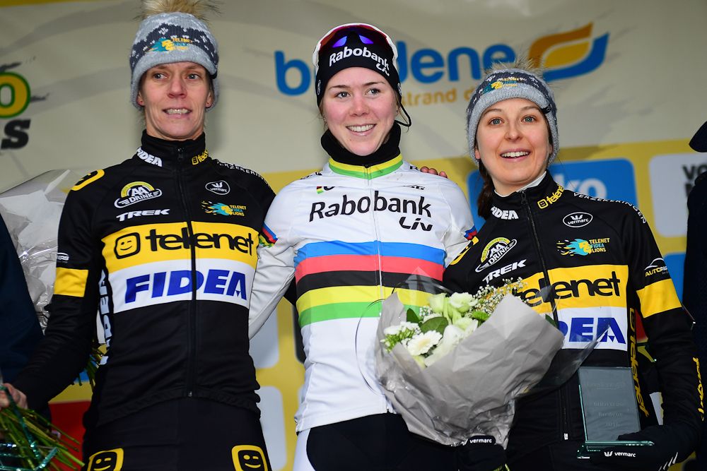 Ellen Van Loy, Thalita De Jong and Jolien Verschueren on the Bredene podium