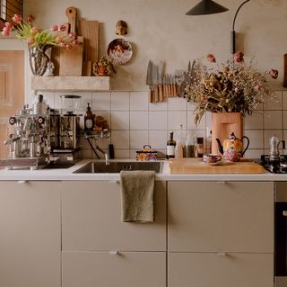 Rustic neutral kitchen