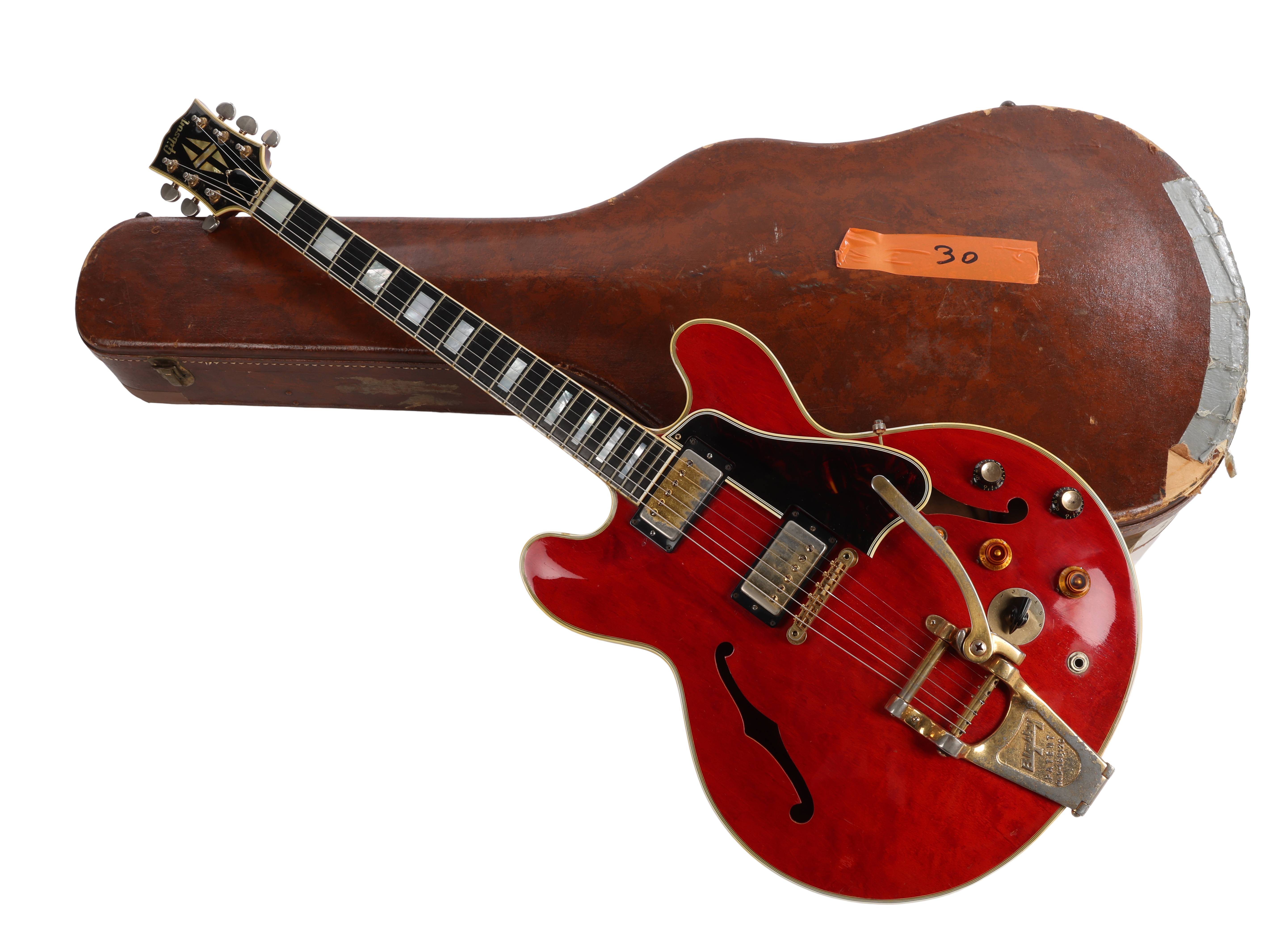 Handwritten note about the guitar that Liam Gallagher smashed up in Paris