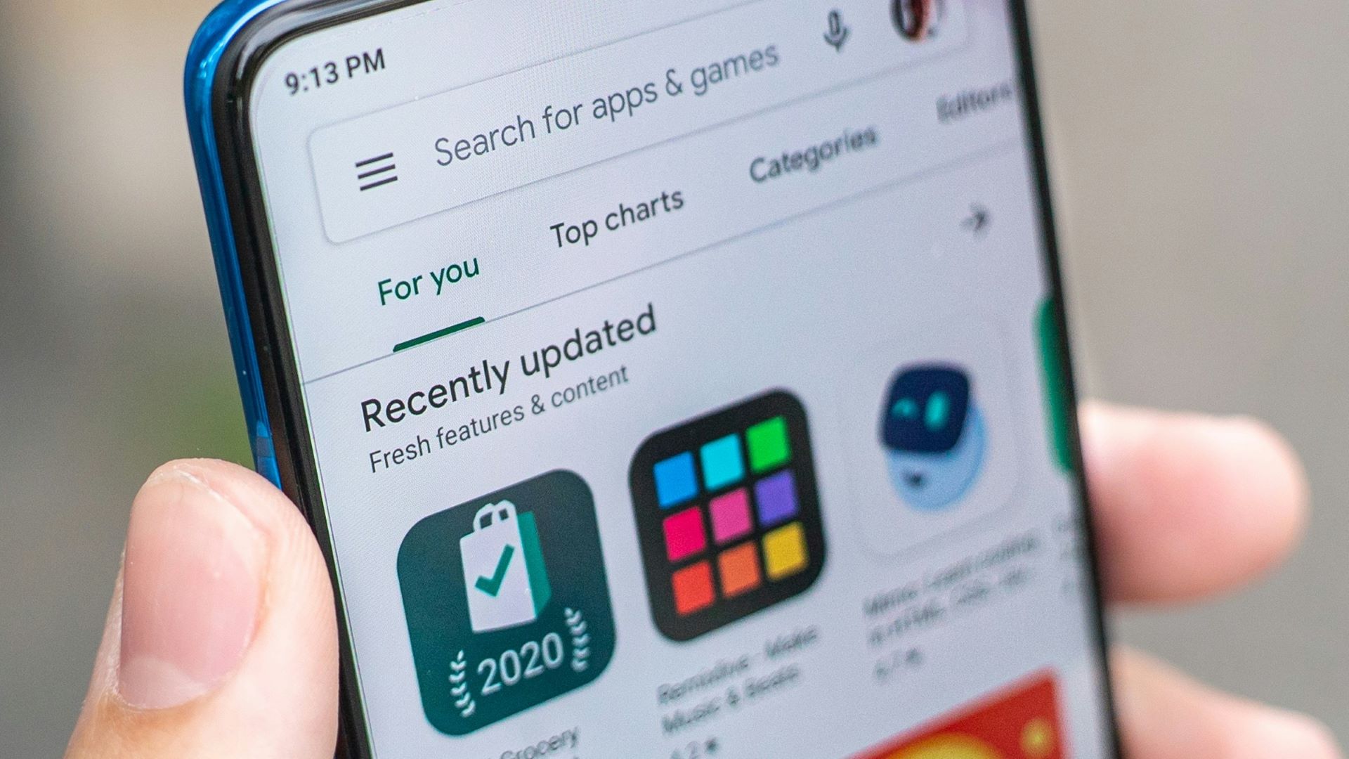 Google could allow Android users to download up to five apps at once