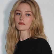 Sarah Pidgeon with natural glowy skin