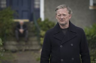 Shetland series 6 starring regular cast member Douglas Henshall