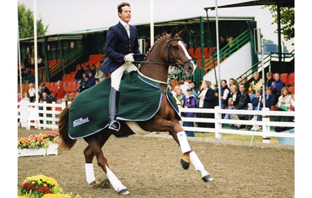 2001