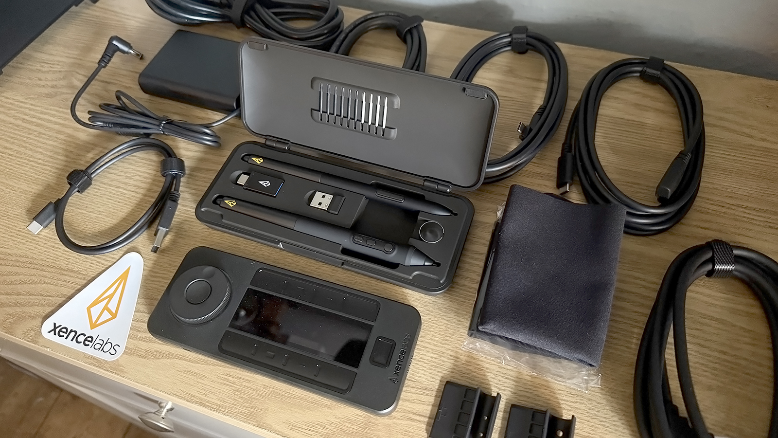Xencelabs 24+ pen display