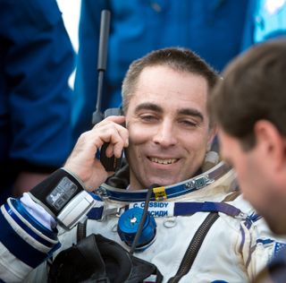 Cassidy Talks to Family After Soyuz Landing