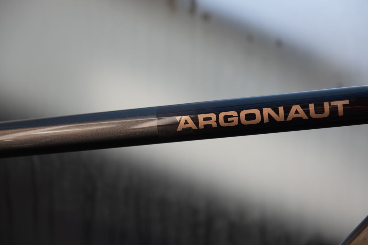 Argonaut RM3 - close up and side-on bike photos