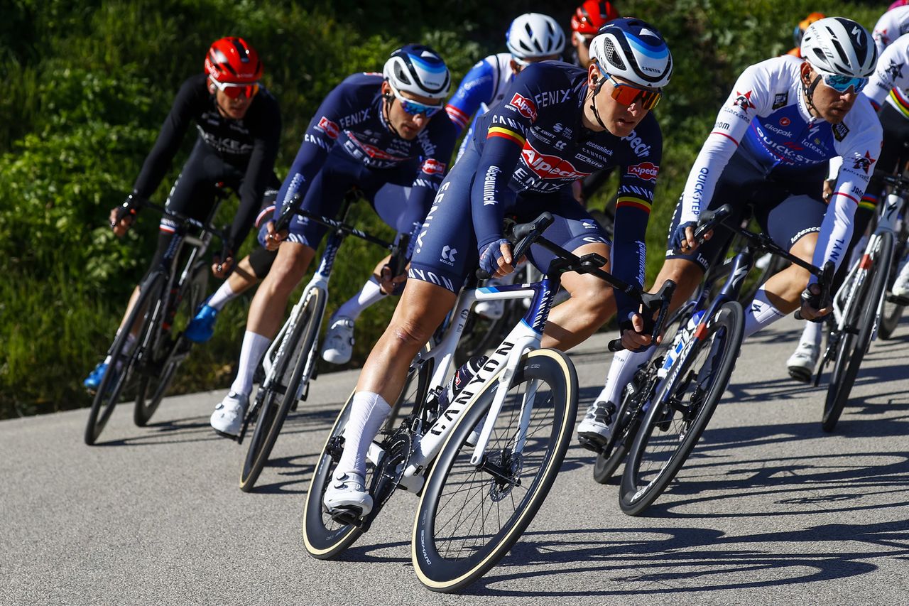 Tirreno Adriatico 2022 - 57th Edition - 7th stage San Benedetto del Tronto - San Benedetto del Tronto 159km - 13/03/2022 - Tim Merlier (BEL - Alpecin - Fenix) - photo Luca Bettini/SprintCyclingAgency&Acirc;&copy;2022