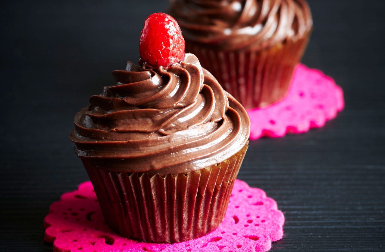 Chocolate Swiss meringue buttercream