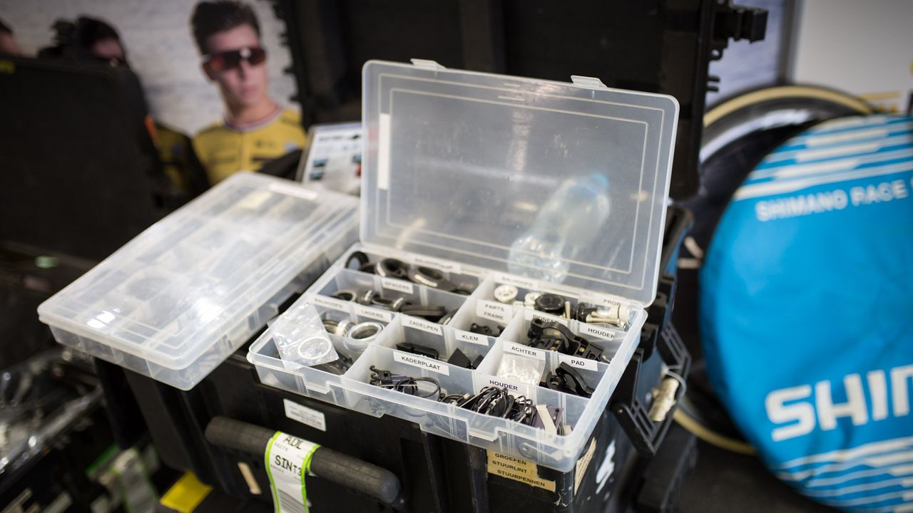 The LottoNL-Jumbo mechanics are very organised