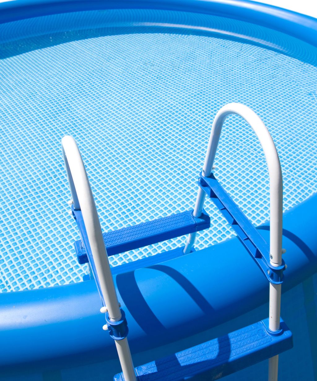 How to keep an inflatable pool clean according to pool pros Homes