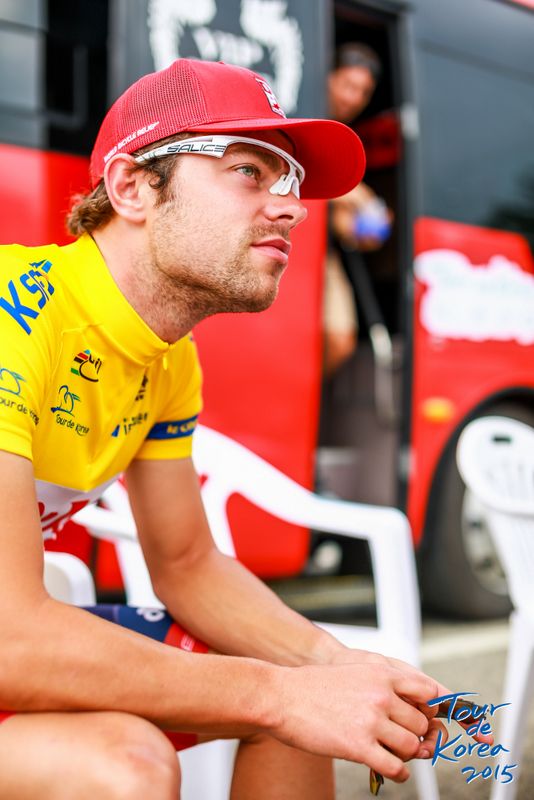 Race leader Wouter Wippert before the stage