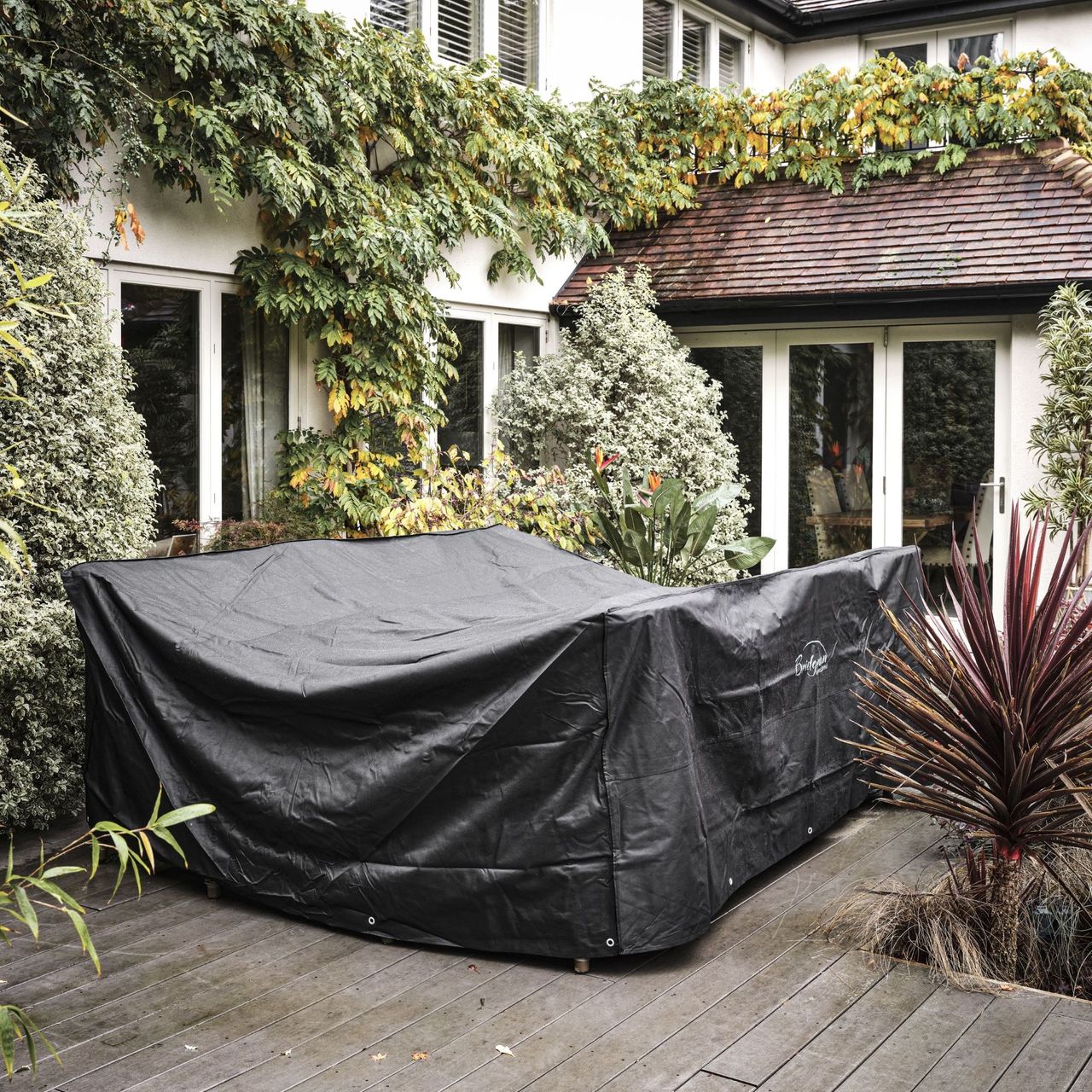 how-to-clean-garden-furniture-cushions-ideal-home