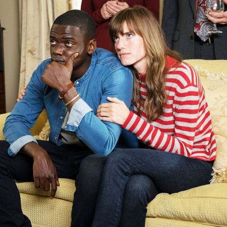 Sitting, Comfort, Interaction, Watch, Wrist, Sharing, Thigh, Lap, Love, Living room, 
