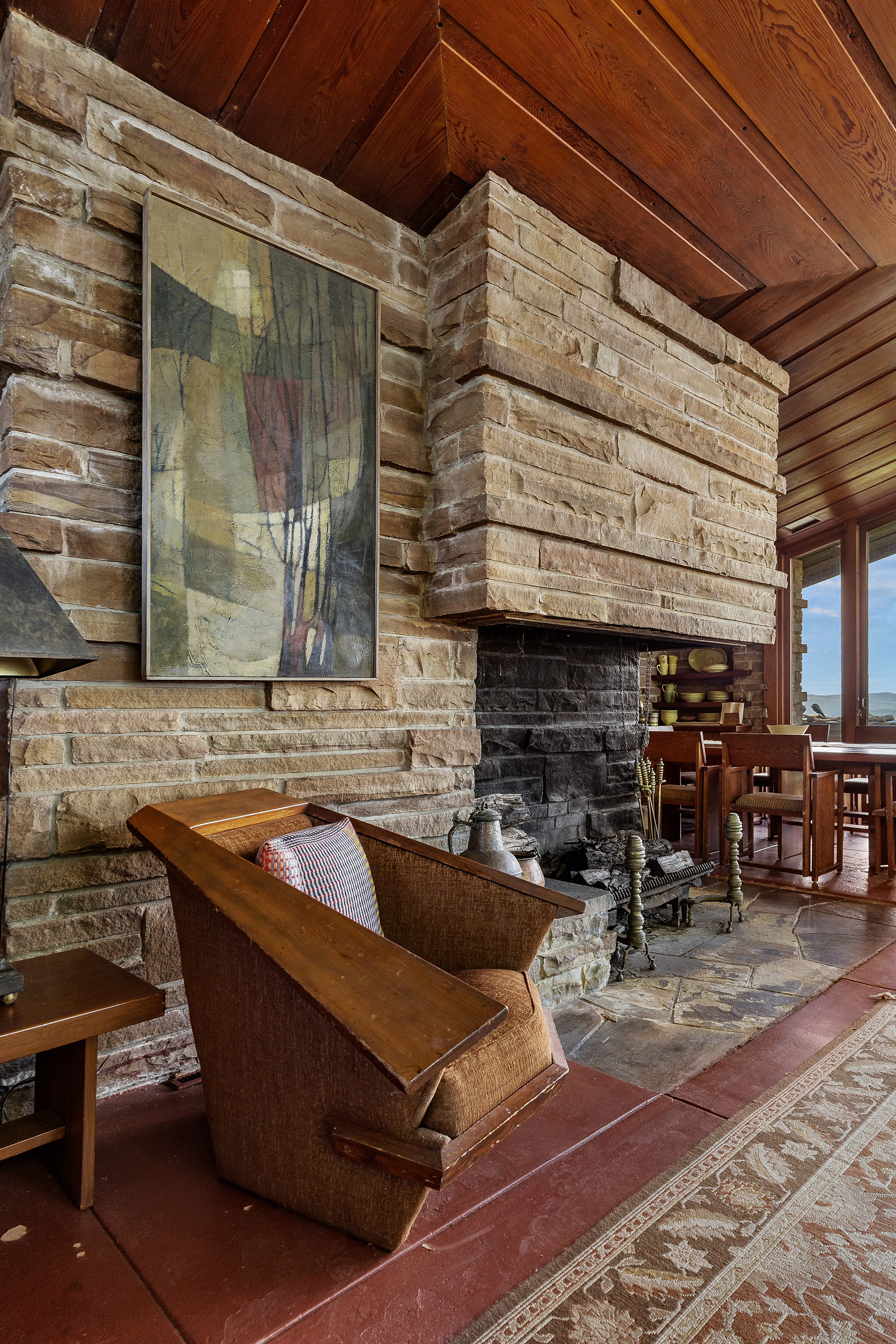 frank lloyd wright shavin house in tennessee, on the market for $1.6 million