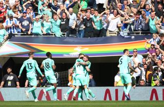 Brighton celebrate after Leandro Trossard scored their dramatic late winner