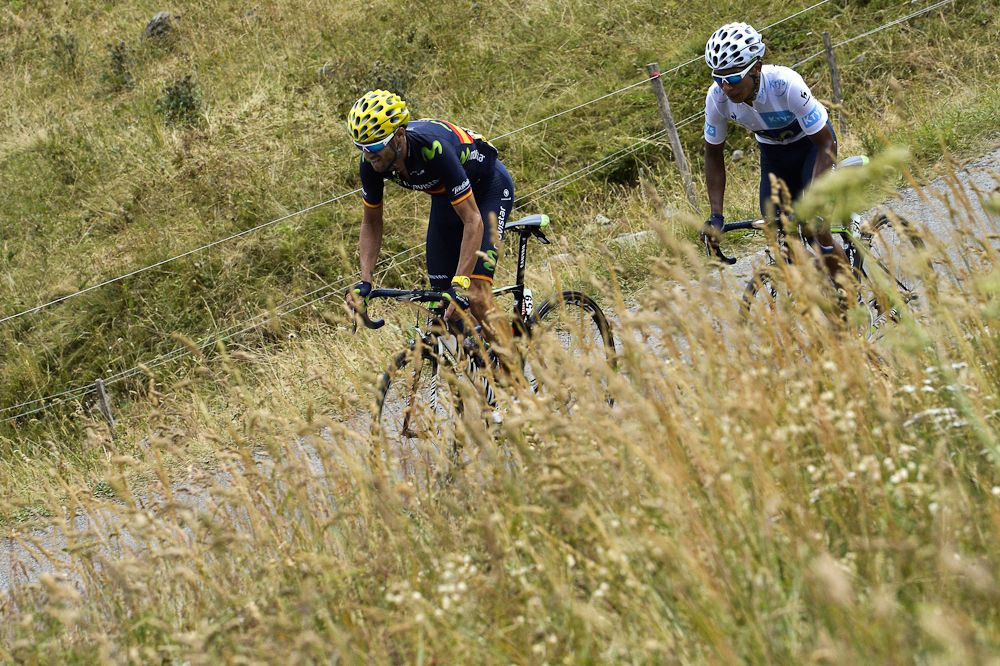 Alejandro Valverde leads Nairo Quintana during stage 20