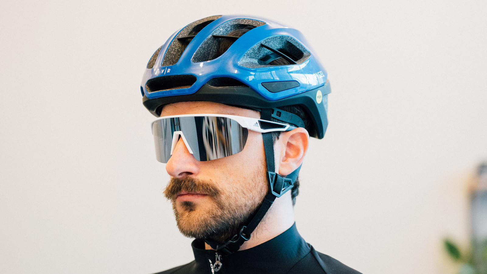 Van Rysel RCR MIPS helmet being worn by Will