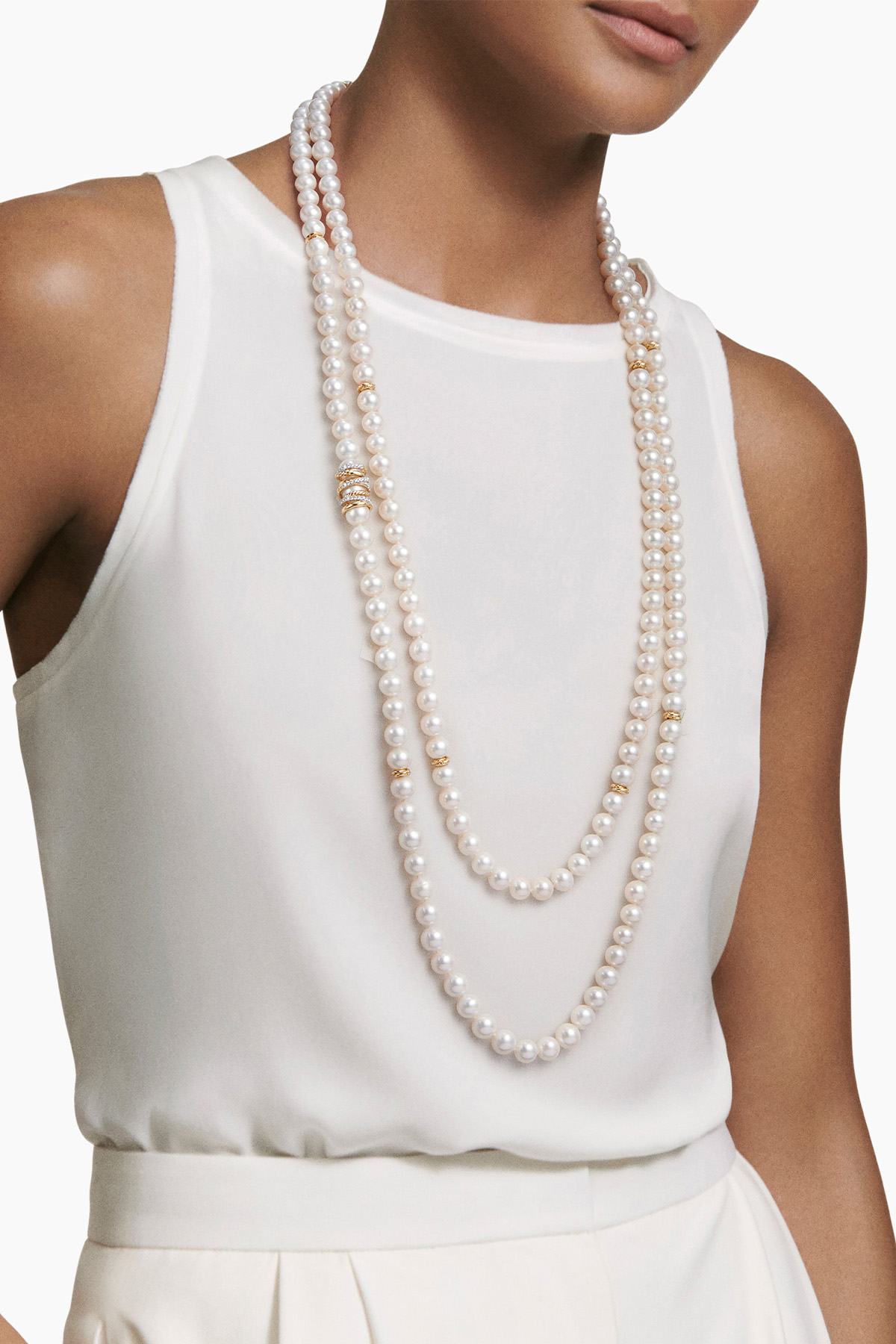 Helena Pearl Strand Necklace in 18k Yellow Gold With Pearls and Diamonds, 9mm