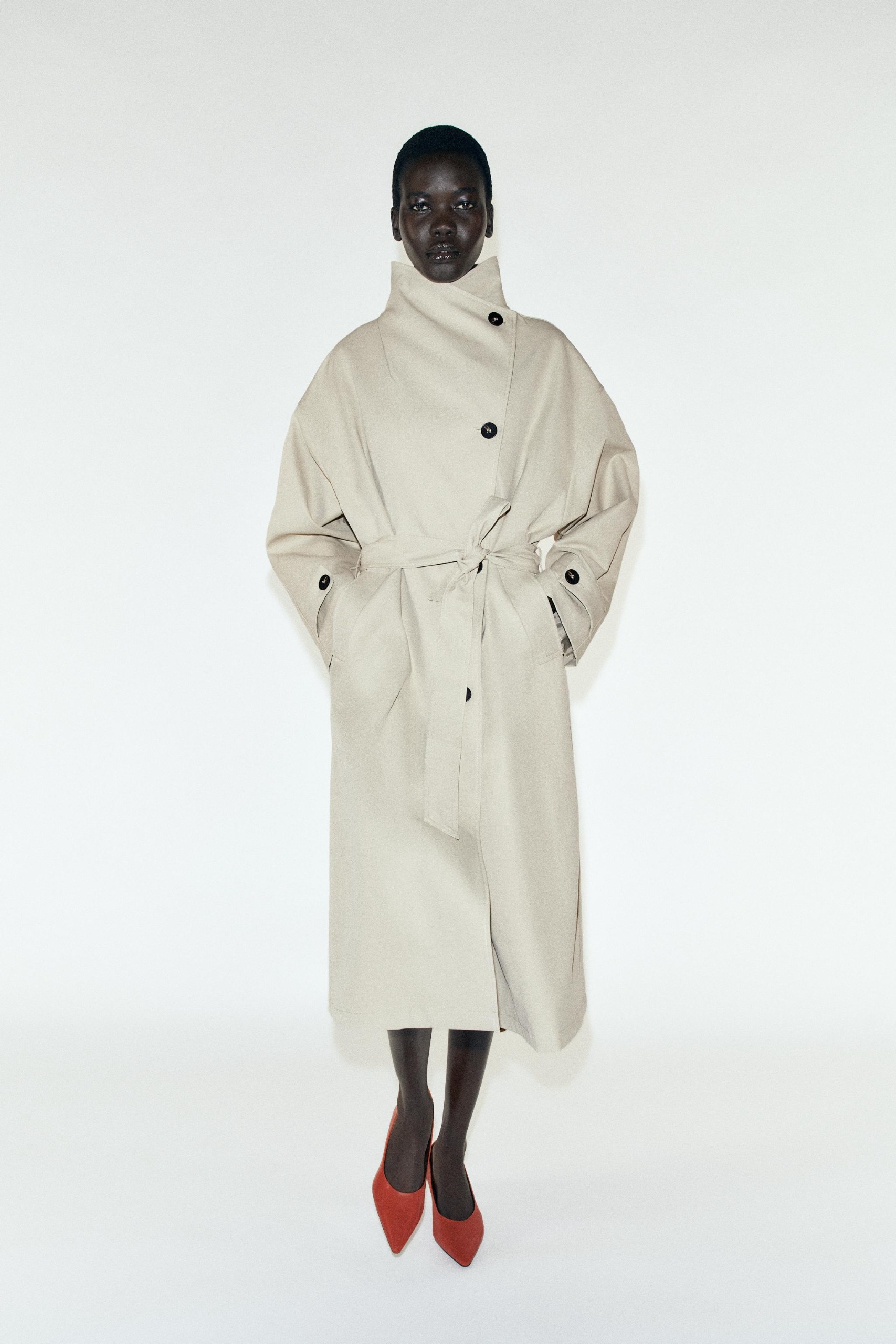 Water-Repellent and Wind-Resistant Belted Trench Coat - Stone - Xs