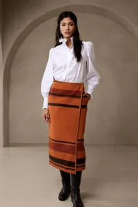 Banana Republic Alto Blanket Skirt $250 $200 | Banana Republic
