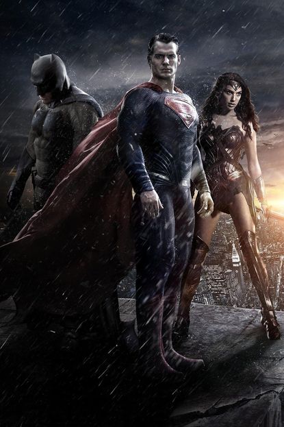 First Look at Henry Cavill as Superman In Dawn of Justice (Photos)