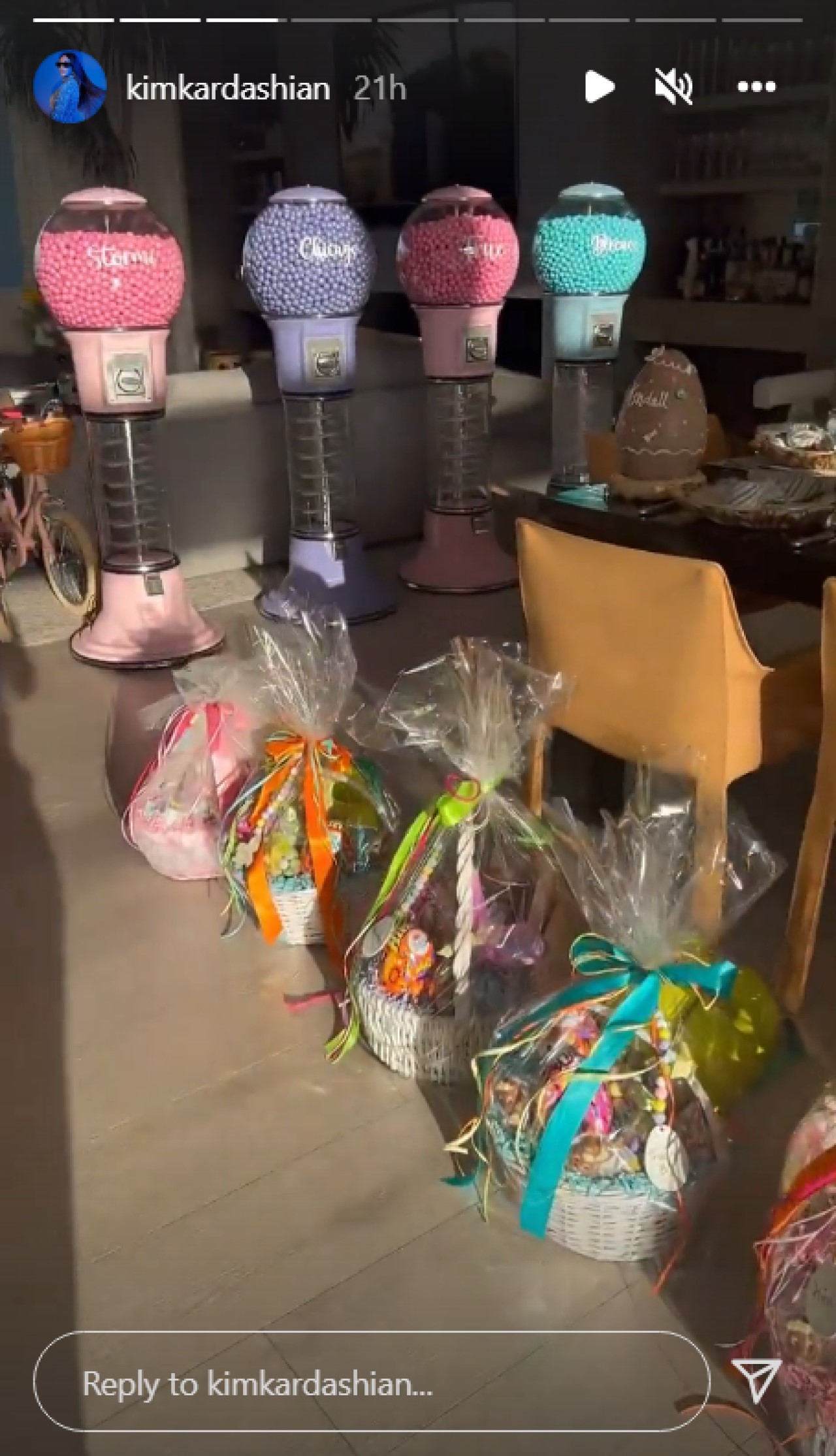 Kim Kardashian shows Kris Jenner's Easter party setup.