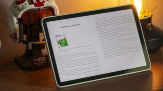 Google Play Books on Pixel Tablet