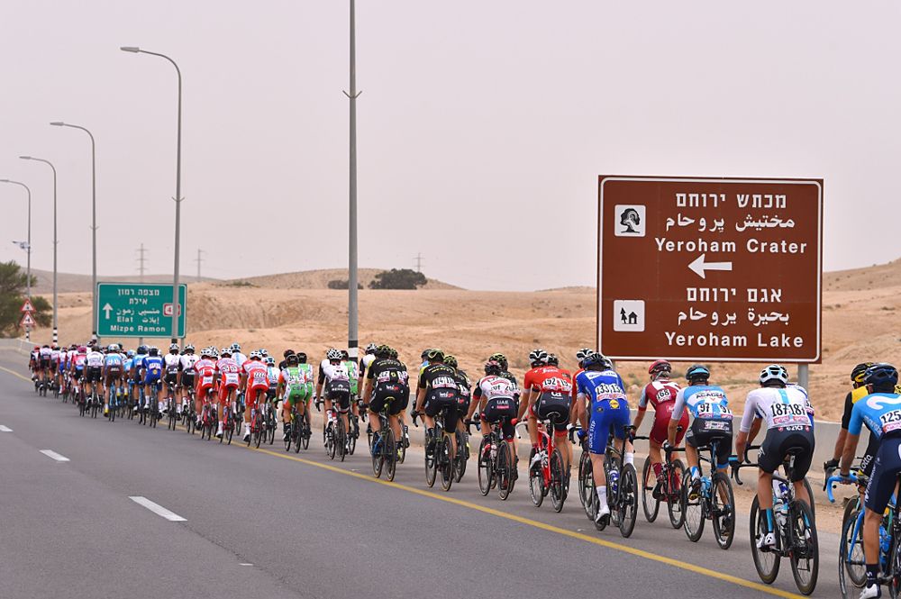 The peloton during stage 3 at the Giro d'Italia
