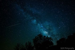 Eta Aquarid Meteor and the Galactic Center