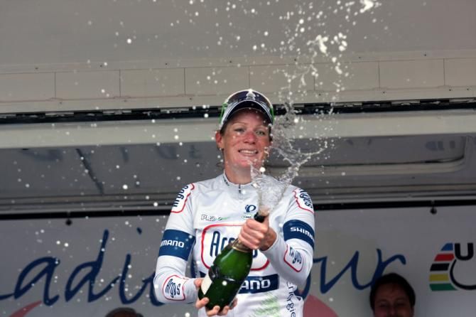 Kirsten Wild celebrates her win on stage 1