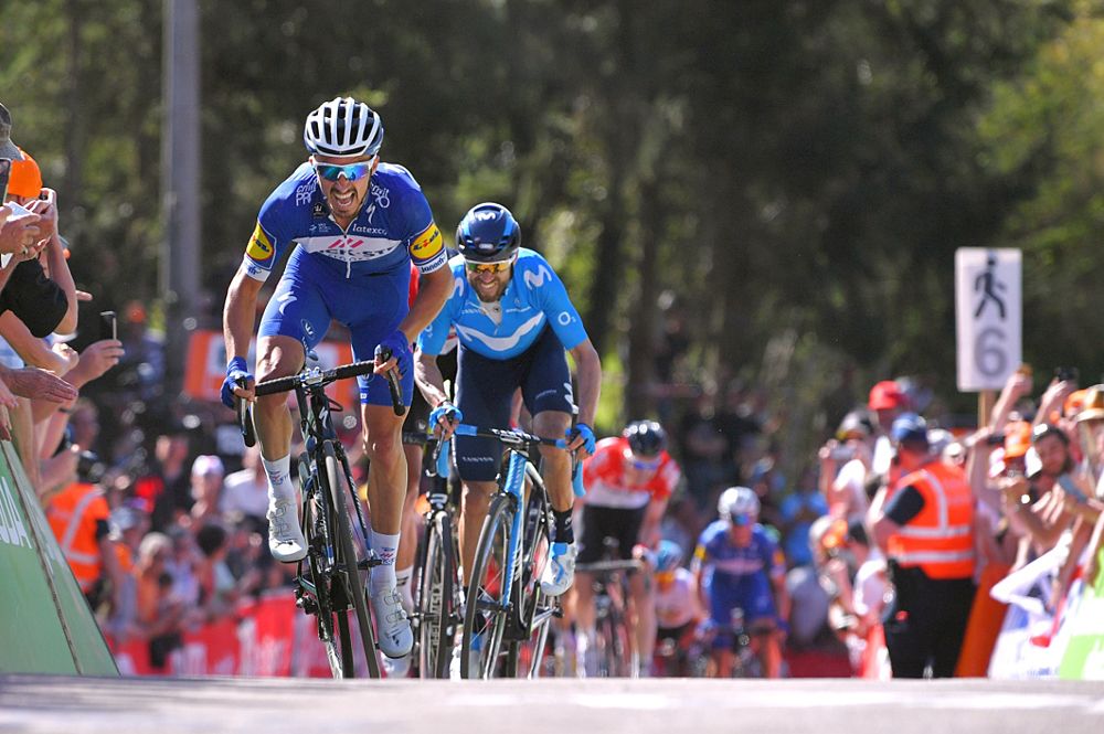 Alejandro Valverde tries to catch Julian Alaphilippe on the Mur de Huy