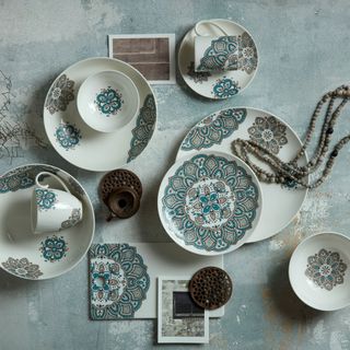 dinner set in white with printed mandala
