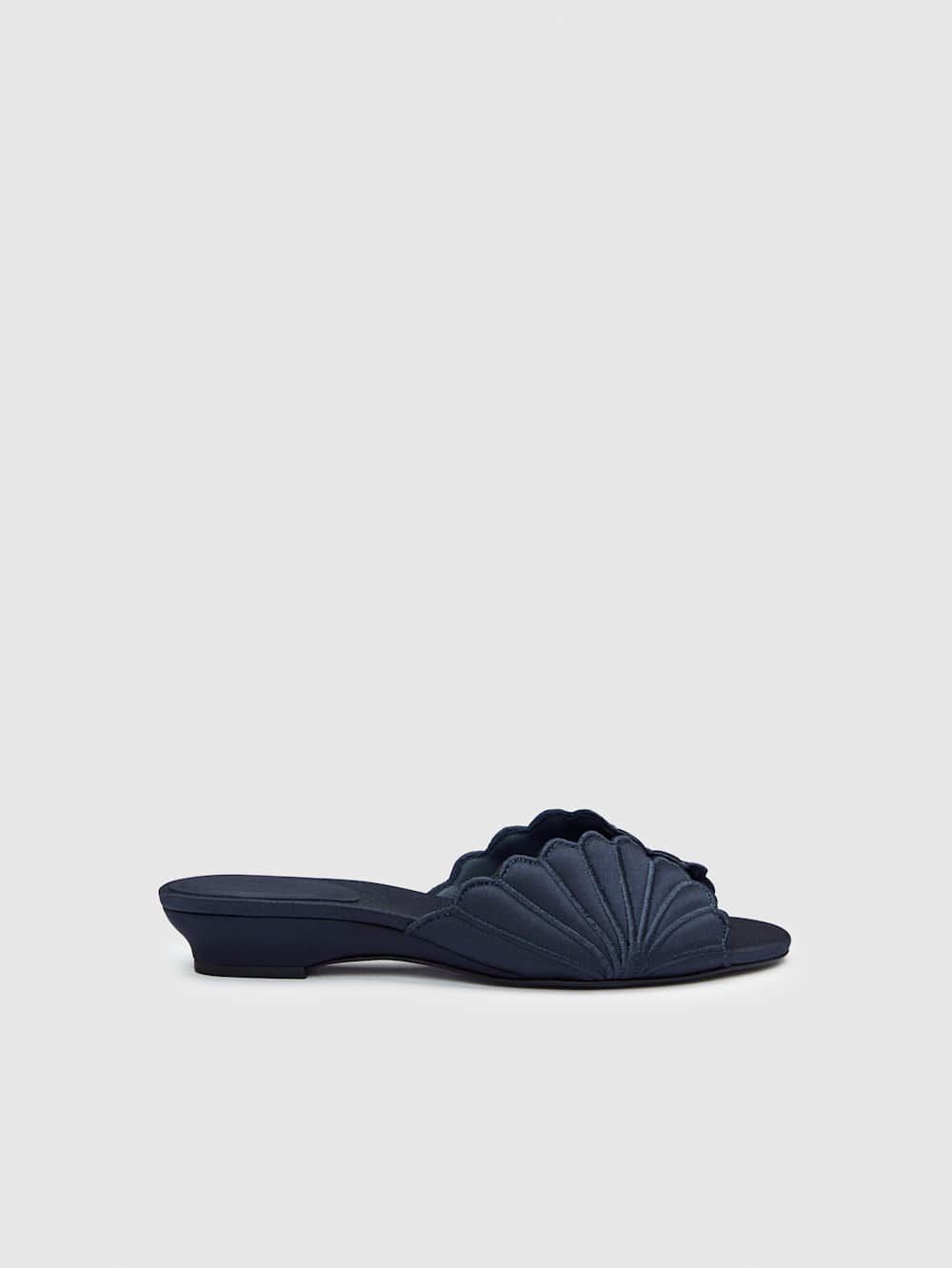 Waldena Baby Wedge