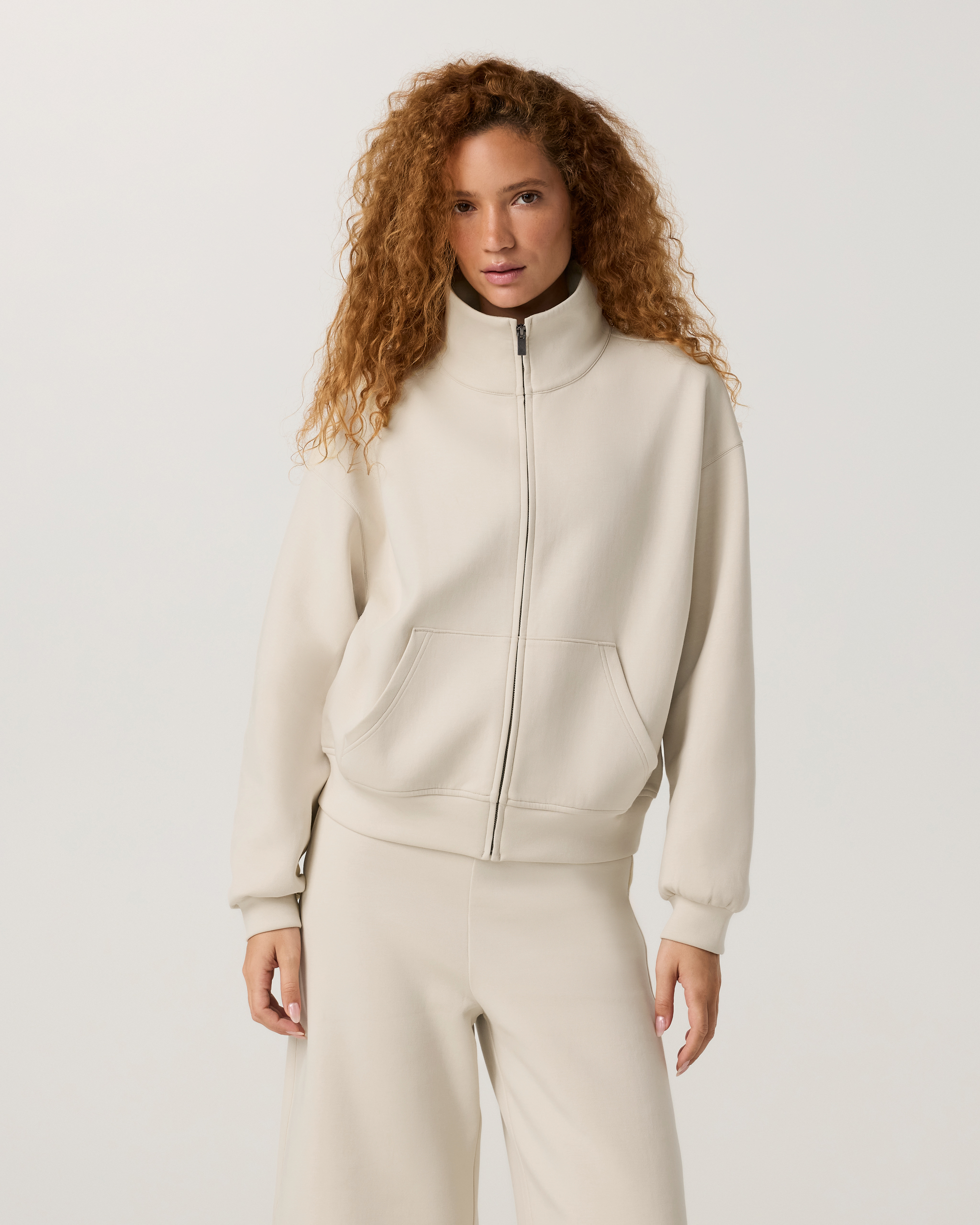 Vuori Galaxy Funnel Neck Full Zip - Bone - Xxs