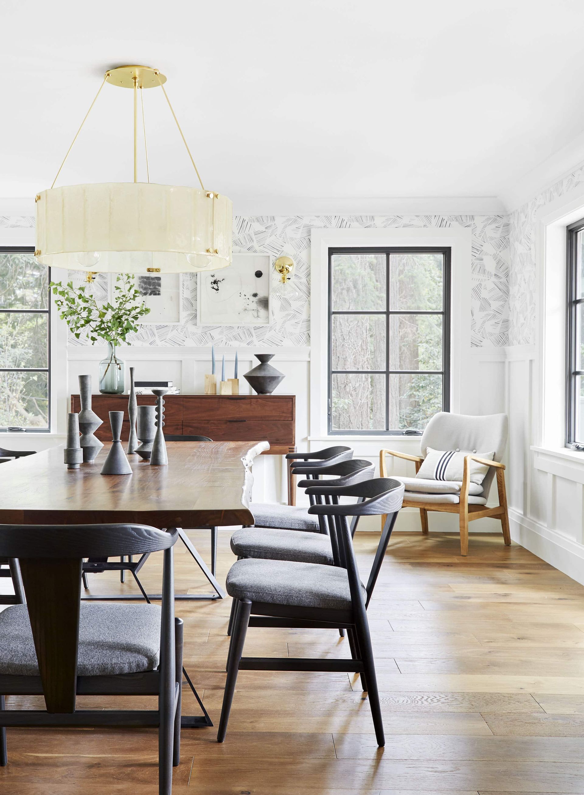 Κεντρικό τραπέζι της Emily Henderson