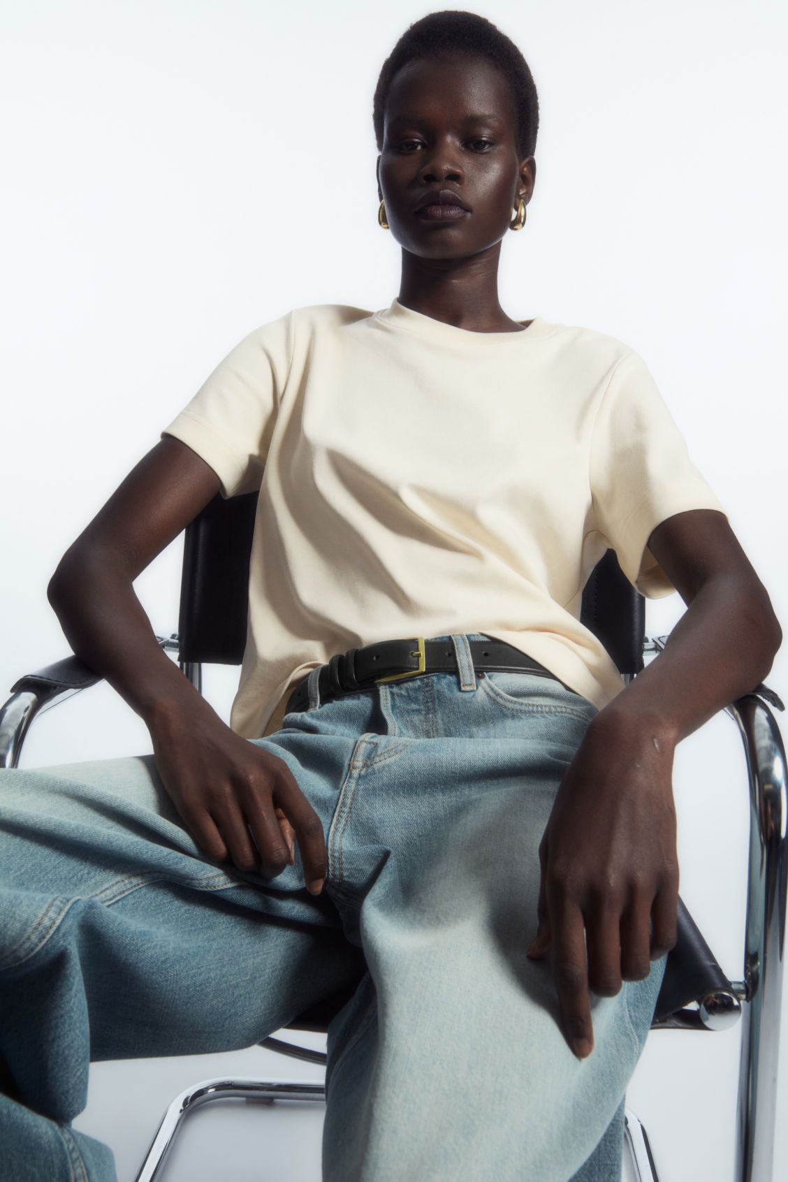 THE CLEAN CUT T-SHIRT