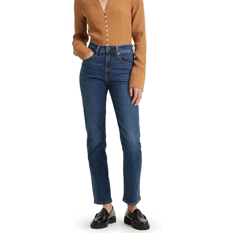 Levi&#039;s Women&#039;s 724 High Rise Straight Jeans on model 