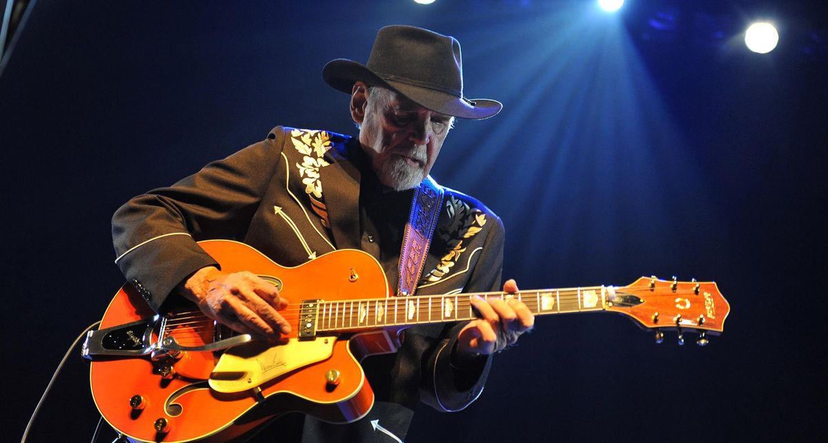 Duane Eddy onstage in London with a Gretsch Country Gentleman, 2012