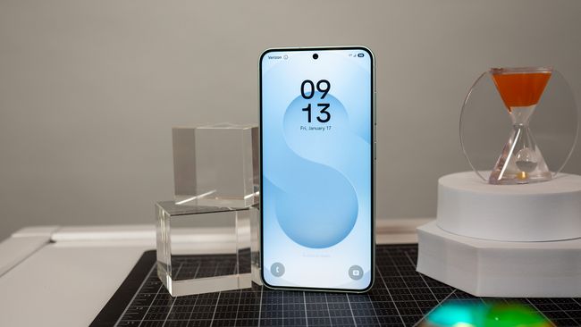 Догоняй, Galaxy S25: июньский патч от Samsung приносит исправления и недостающие функции