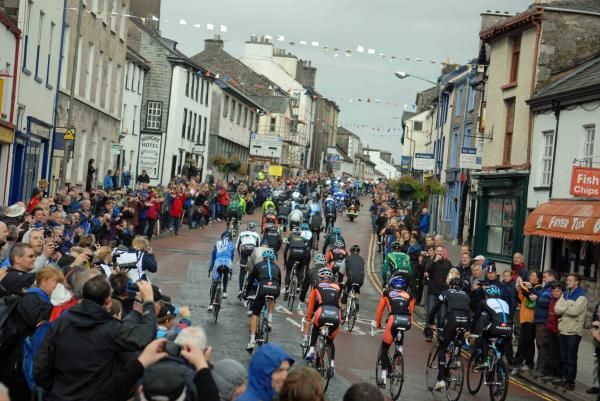 The Kendal ride past