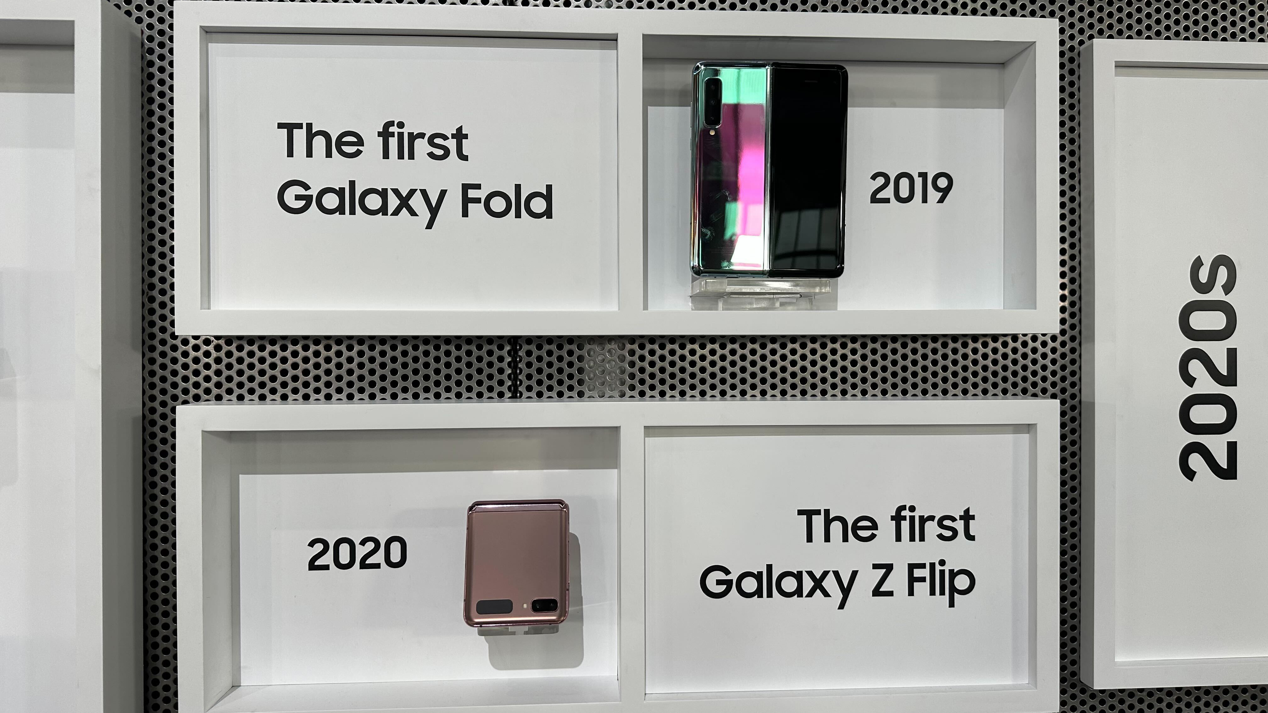 A display showing two Samsung Galaxy foldables