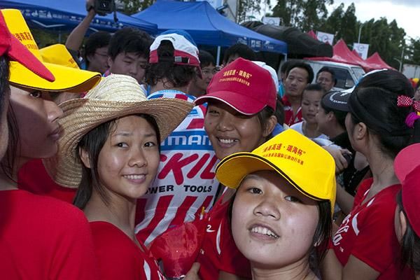 Everyone wanted a piece of the likeable Dutchman after the finish in Wenchang.